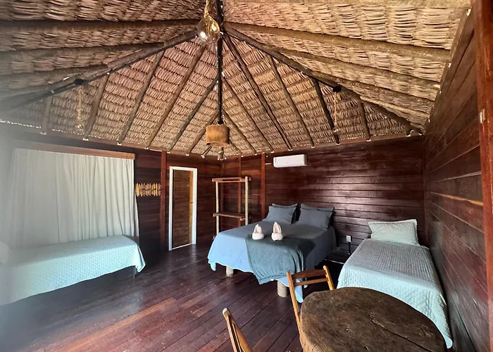 Pacas Suites Casa & Chales